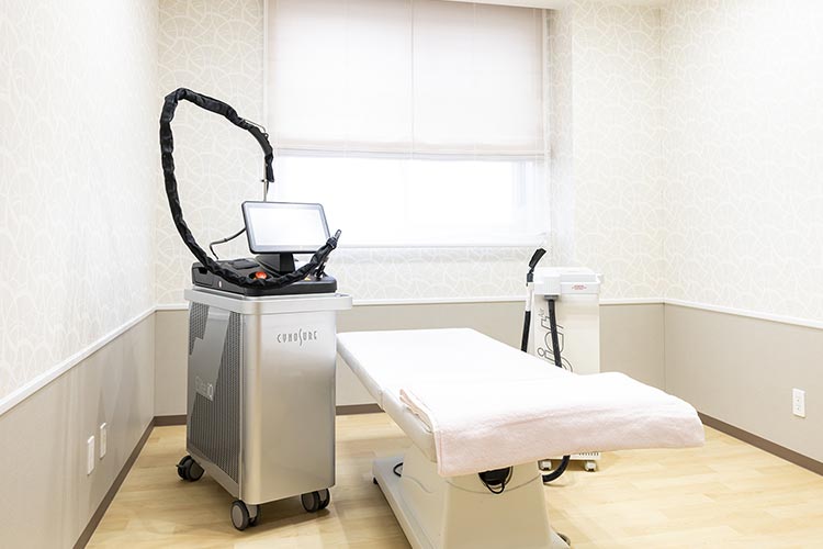 美容皮膚科施術室3(2F)